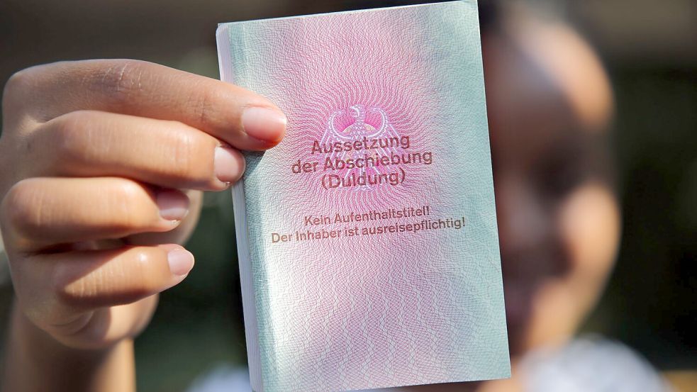 Eine Duldung ist immer befristet. (Symbolbild) Foto: Wolfgang Kumm/dpa