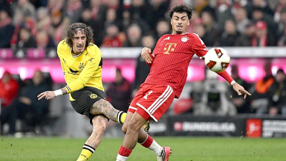 Trifft spät für Dortmund: Fabio Silva (l).  Foto: Sven Hoppe/dpa