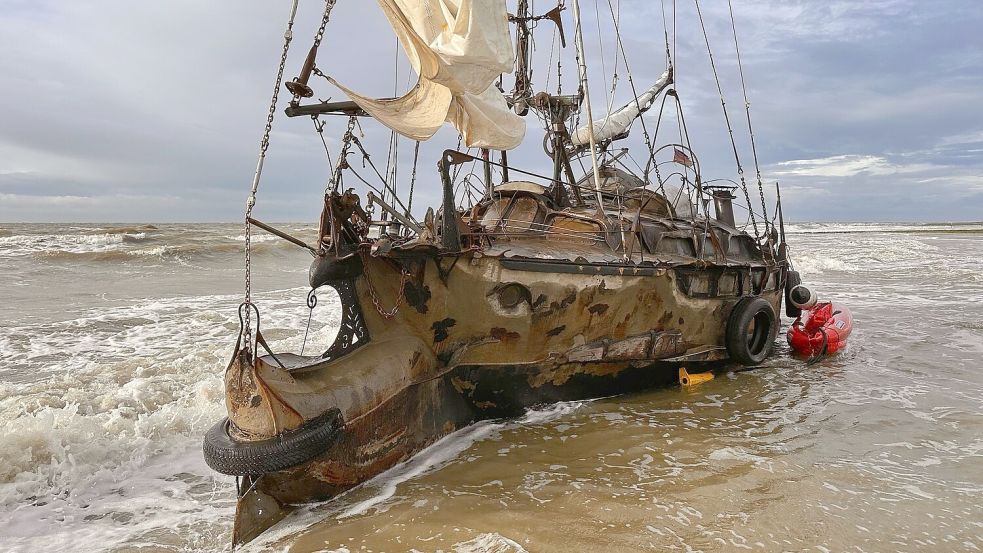 Termin für die Bergung steht Lösung für „Geisterschiff“ auf Norderney