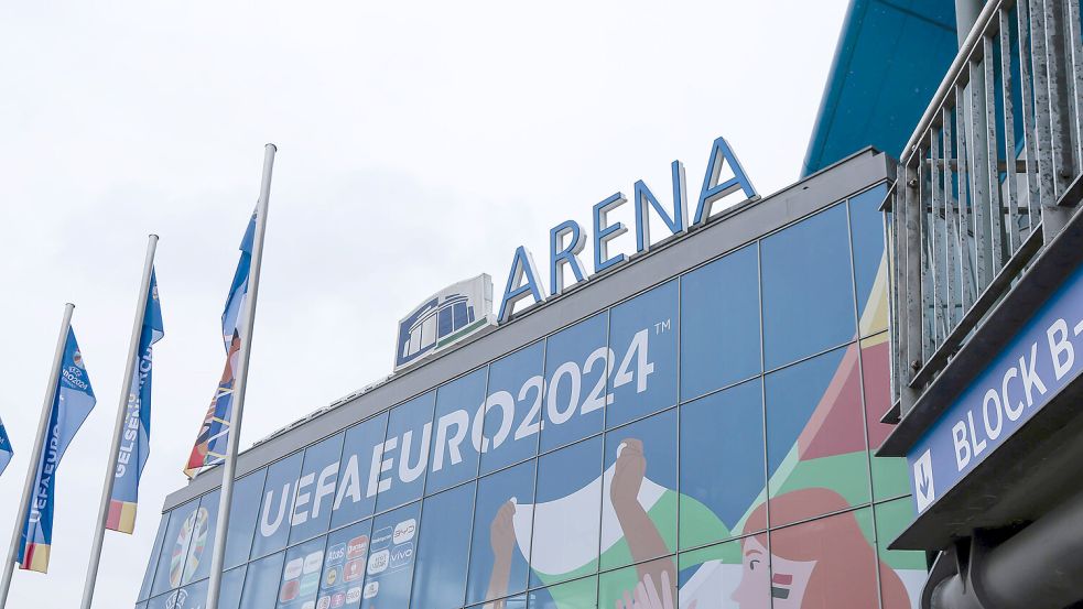 Gelsenkirchen Die Regeln der Uefa bei der EM Gefangen in der Arena