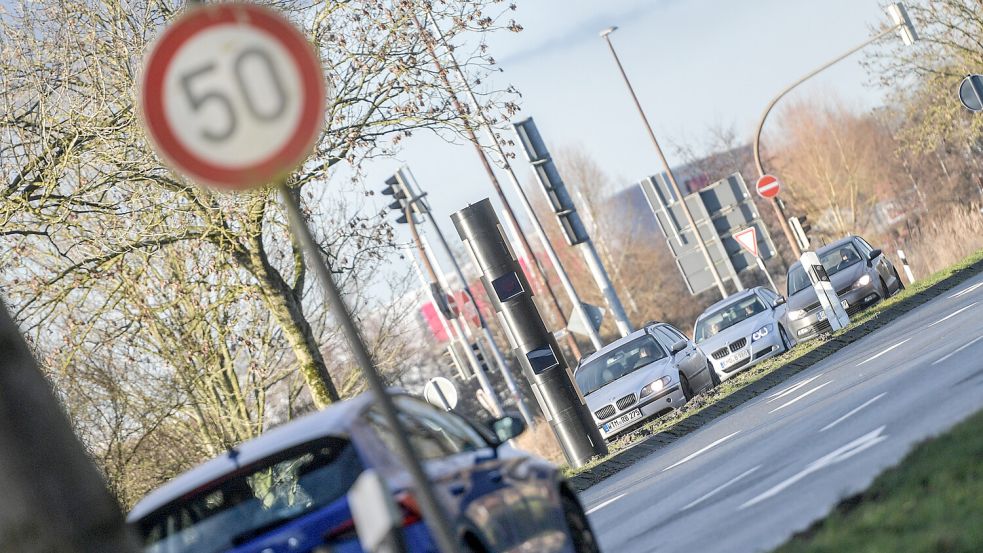 Verkehr in Emden: Jetzt ist klar, wann der Blitzer an die VW-Kreuzung ...