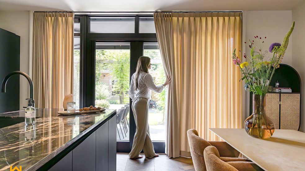 Advertisement: Willms textile store in Esens: Save 15 percent on curtains ...